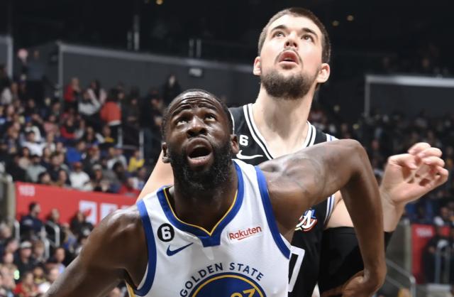 kaiyun体育官网-放弃多线并行 勇士队是时候全力全倾专注当下